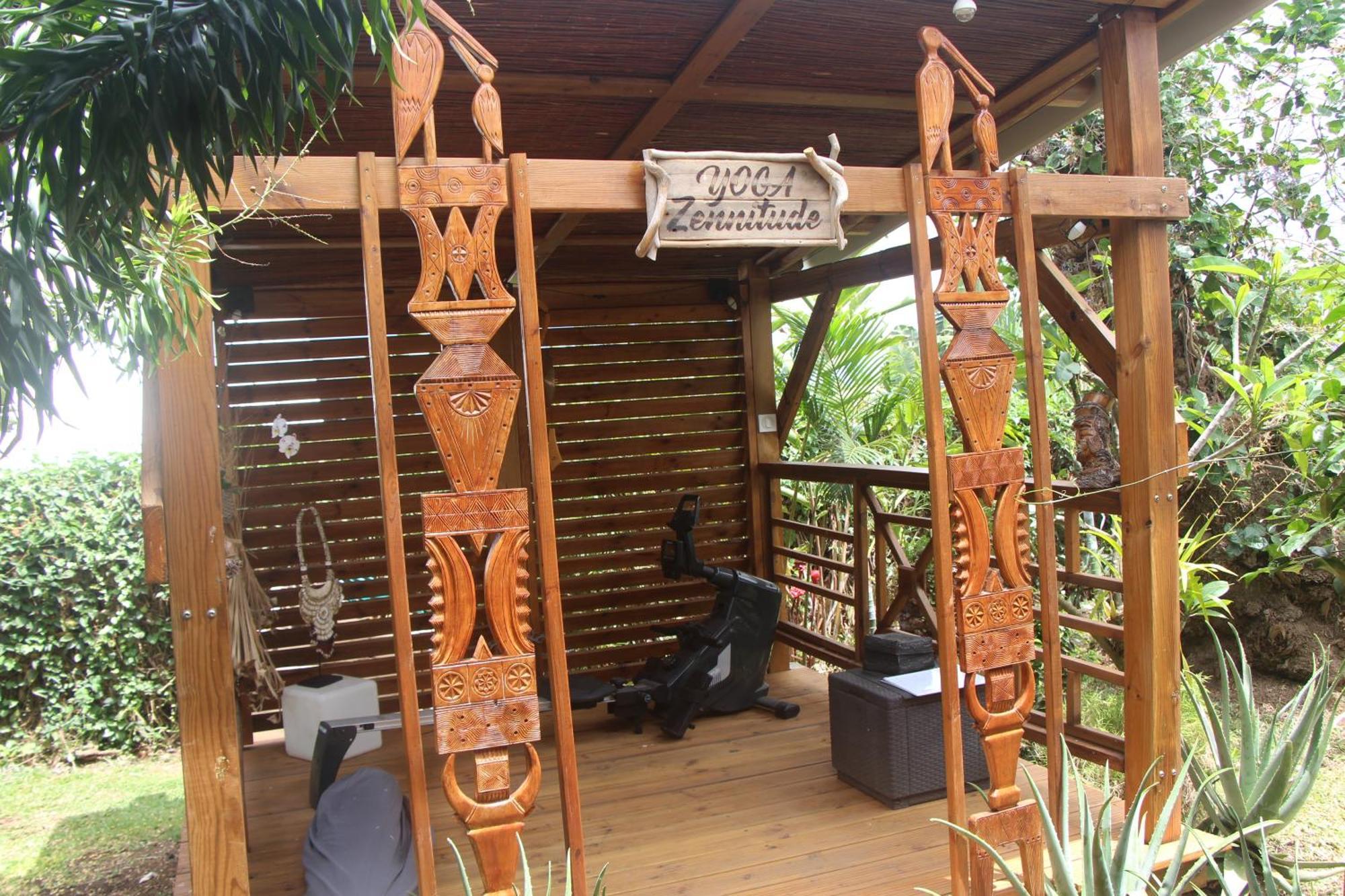 La Liane De Jade 974-Lodge Le Palissandre - Jacuzzi Privatif - Piscine Chauffee Le Bois de Nefles  Dış mekan fotoğraf